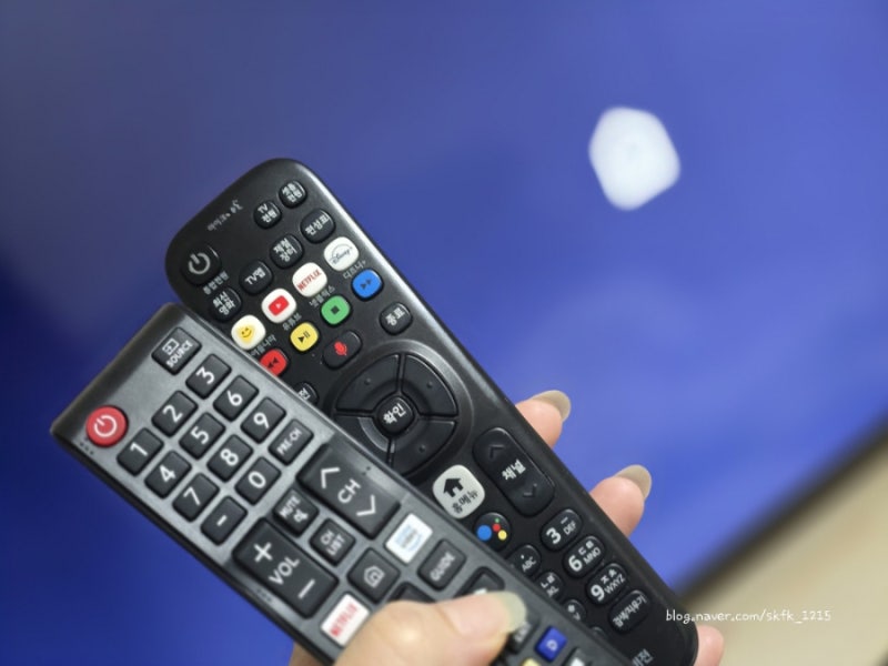 삼성 Crystal UHD U7900F 55인치 스마트 TV 교체 후기｜LG헬로비전 TV 리모컨 통합 방법