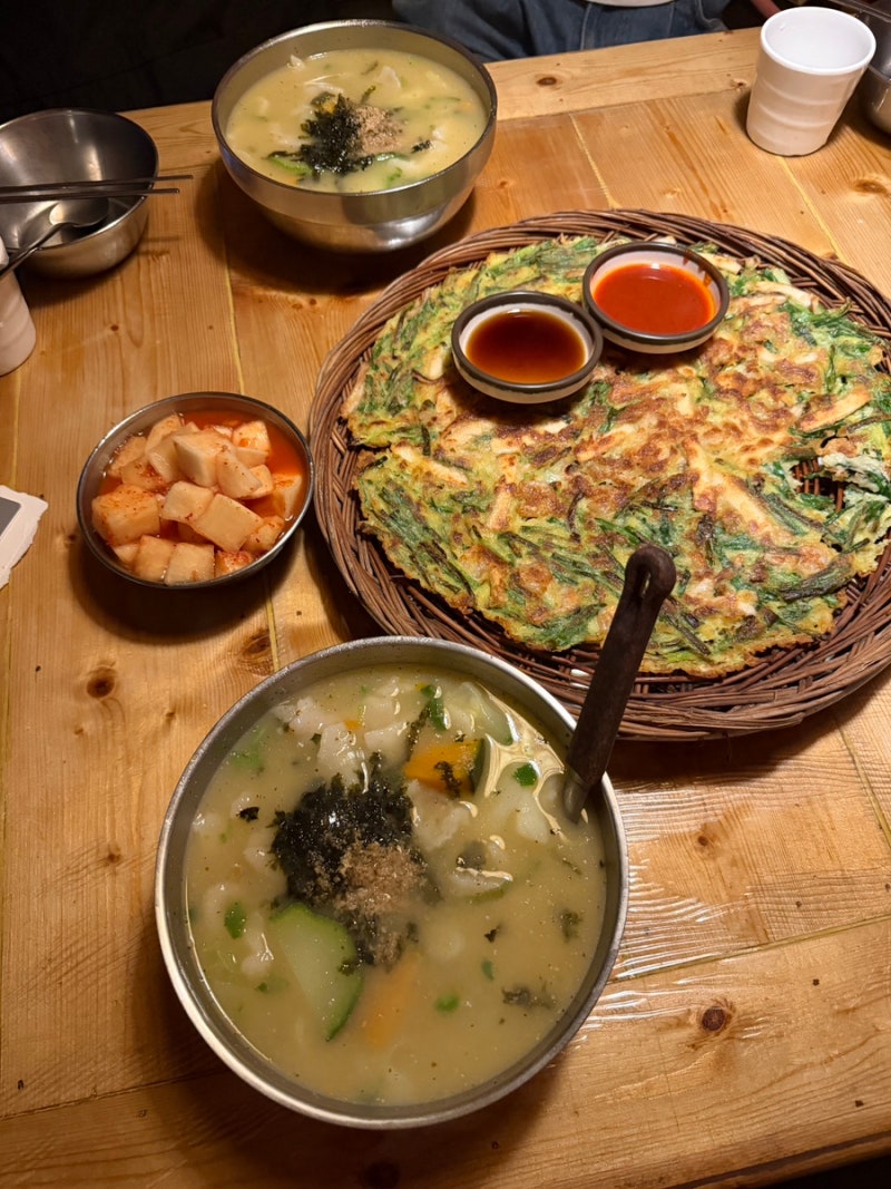 구미 금오산 풀하우스 수제비 파전 가격 메뉴판