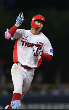17홈런 19도루보다 무서운 건 나이다…박재현 선수 아직 19살