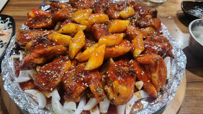 훌랄라 참숯치킨 추천 메뉴 참숯 바베큐 & 모듬감자튀김 조합 솔직후기 가격 메뉴판 정리✨