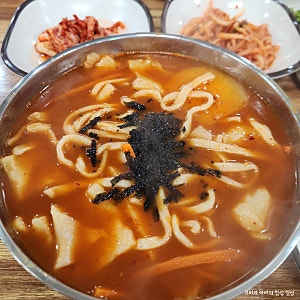속초 옛날수제비 장칼제비 장칼국수 맛집 주차 웨이팅