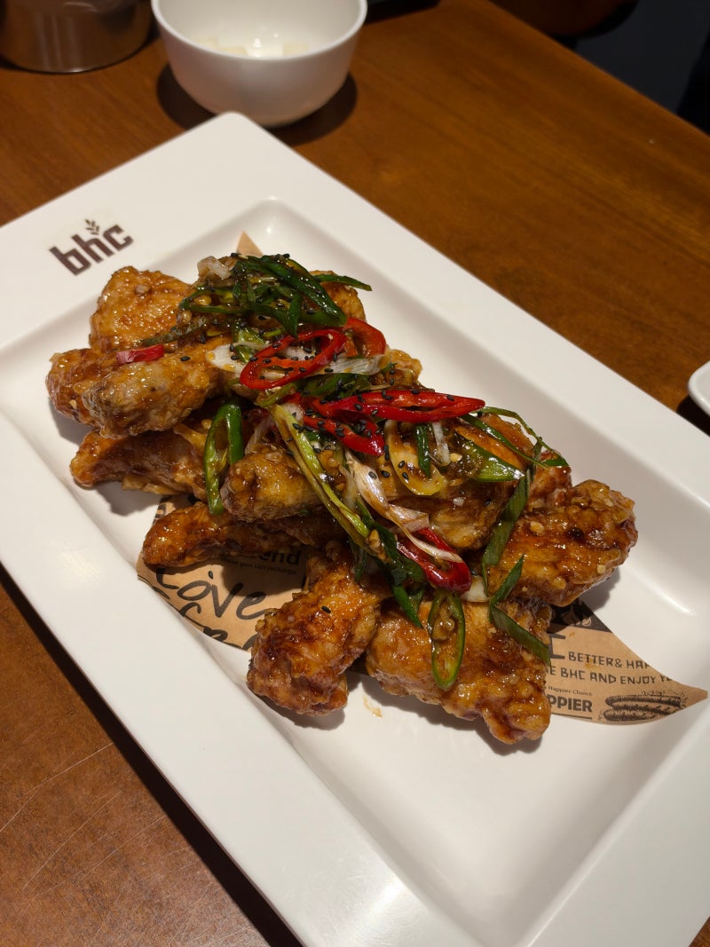 [BHC 치킨 추천] 단짠 매콤의 정석, '맛초킹 콤보' 내돈내산 솔직 후기!