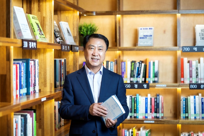부채비율 444% 한국전력공사, 5년간 8032억 ‘성과급 잔치’