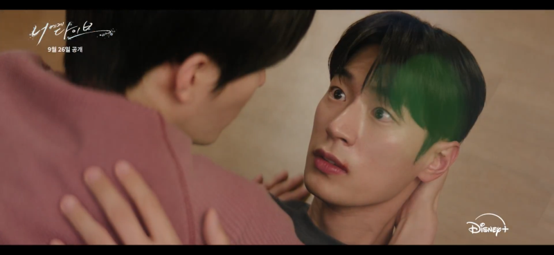박서함이 칼에 찔리자 감정마비 여주가 터진 눈물… ‘너에게 다이브’ 이 장면 실화냐