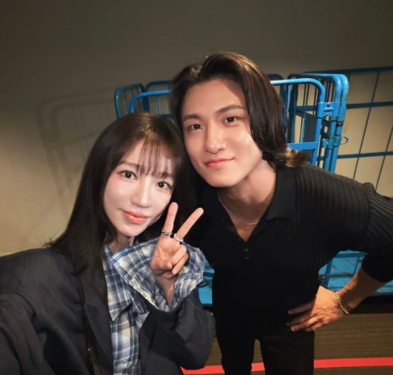 윤은혜❤️신승호, 11살 차이 맞아?
