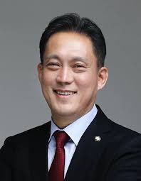 김태규 국회의원 프로필 총정리｜나이·학력·판사 경력·방통위·울산 남구갑