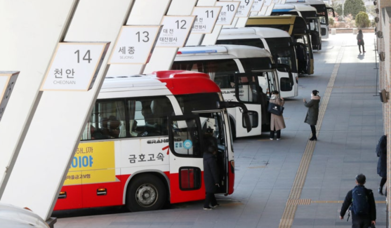 고속버스 10월 1일부터 9% 인상, 서울→부산 우등 4만3천원대…KTX와 얼마 차이날까?