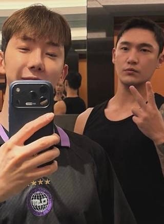 조권 동성 재결합 열애설, 태국 여행 함께한 용규 누구? ‘스탠바이미’ 출연자