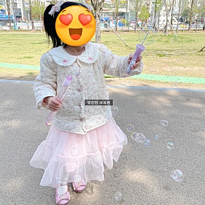 간절기 아우터 고민 끝! 유아 여아 키즈경량패딩 추천 페리미츠 빅카라 꽃나염 패딩점퍼