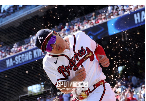 [MLB] 김하성 침묵 속 라일리 역전 스리런 폭발, 애틀랜타 디비전시리즈 진출 1승 남긴 비결은?