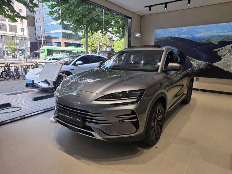 BYD 씨라이언6 DM-i 가격 3750만원, 옵션·연비 총정리 - 1탄!! [BYD 동대문전시장 이해영]