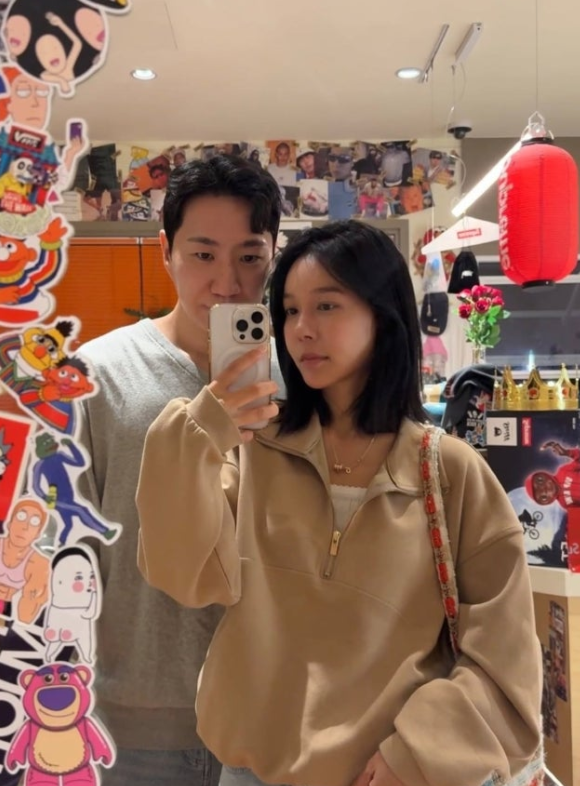 '나솔' 32기 옥순♥광수, 동반 여행 포착, "좋은 소식 곧 전하나"