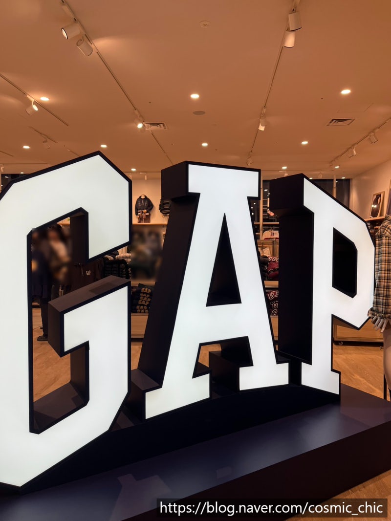 [일본 일상] 일본 GAP 원피스 콜라보/삿포로 오도리 쇼핑/쵸파 티셔츠/후드집업 구경하기✨