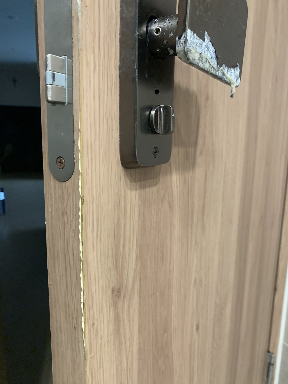 화장실시트지작업 강남구 위치한현장 벗겨져서 교체 완료