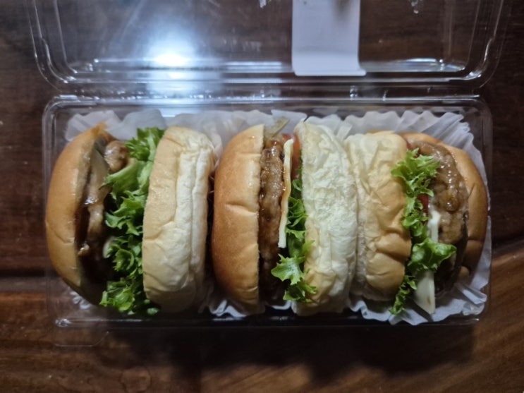  땡겨요 땡데이 7000원 할인 받은 파리바게뜨 목동점...한입쏙미니버거, 케이팝데몬헌터스 콜라보 후기