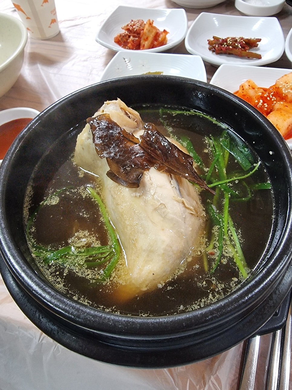 산들숲한방오리닭백숙 사진 2
