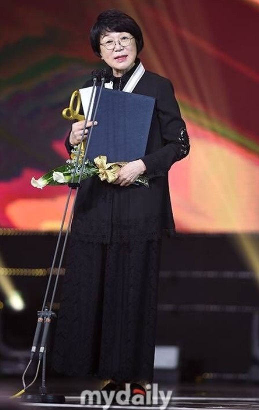   톰과 제리 영원한 해설자 성우 송도순 별세 우리 곁을 떠난 똑소리 아줌마