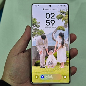 갤럭시 S25 울트라 스펙 크기 비교 확실히 다르다