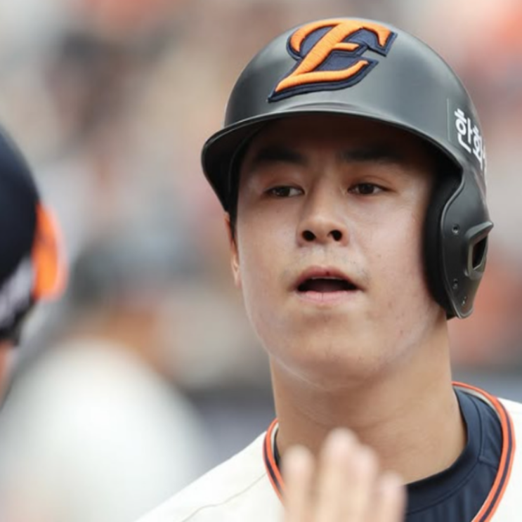연 30억 규모의 한화 다년계약 제의에도 고심중인 노시환!! FA에 나가면 더 많은 돈을 받을 수 있다는 자신감?? 아니면 혹시 메이저리그 진출?? 그러면 3월 WBC가 기회다!!