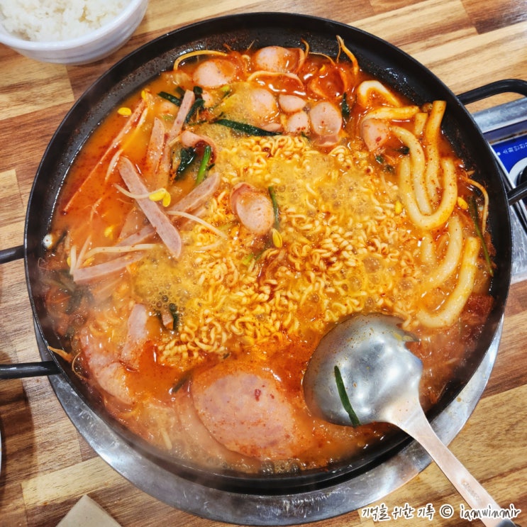  가산디지털단지역 부대찌개 박가부대