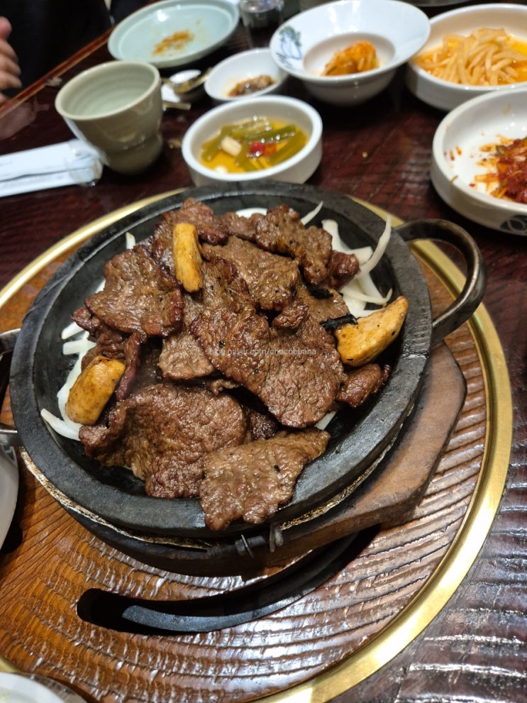  봉피양 강남점 구워주는 고깃집 한우 한돈 양념갈비 구이 저녁식사