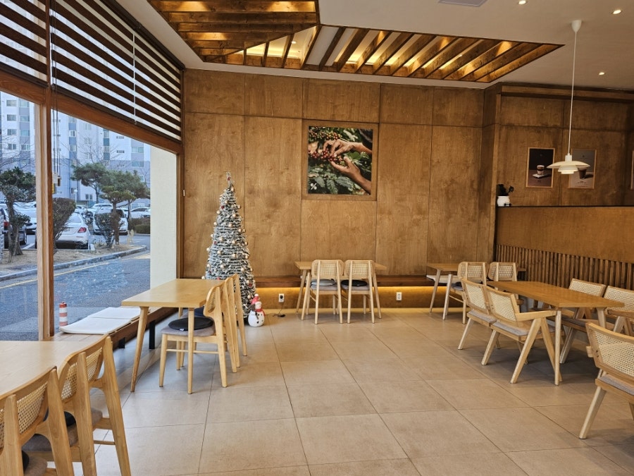 텐퍼센트커피 울산화암초점 사진 2