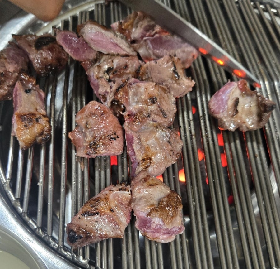 아담연탄구이전문점 사진 5