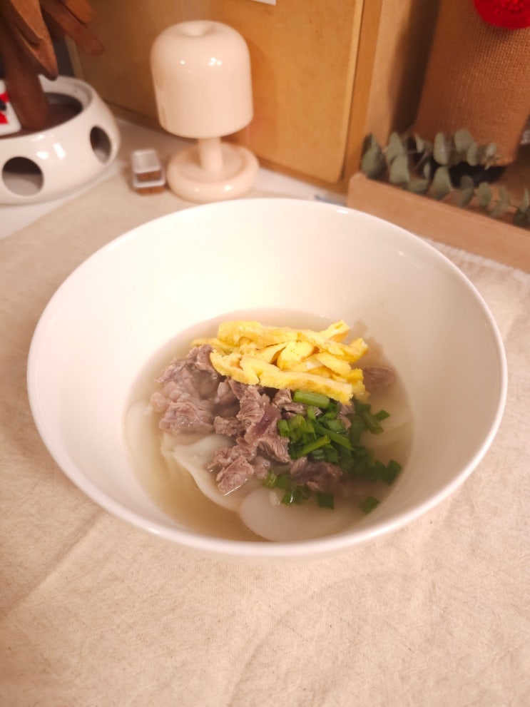  소고기 떡국 레시피, 새해 육수없이 떡만두국 끓이기