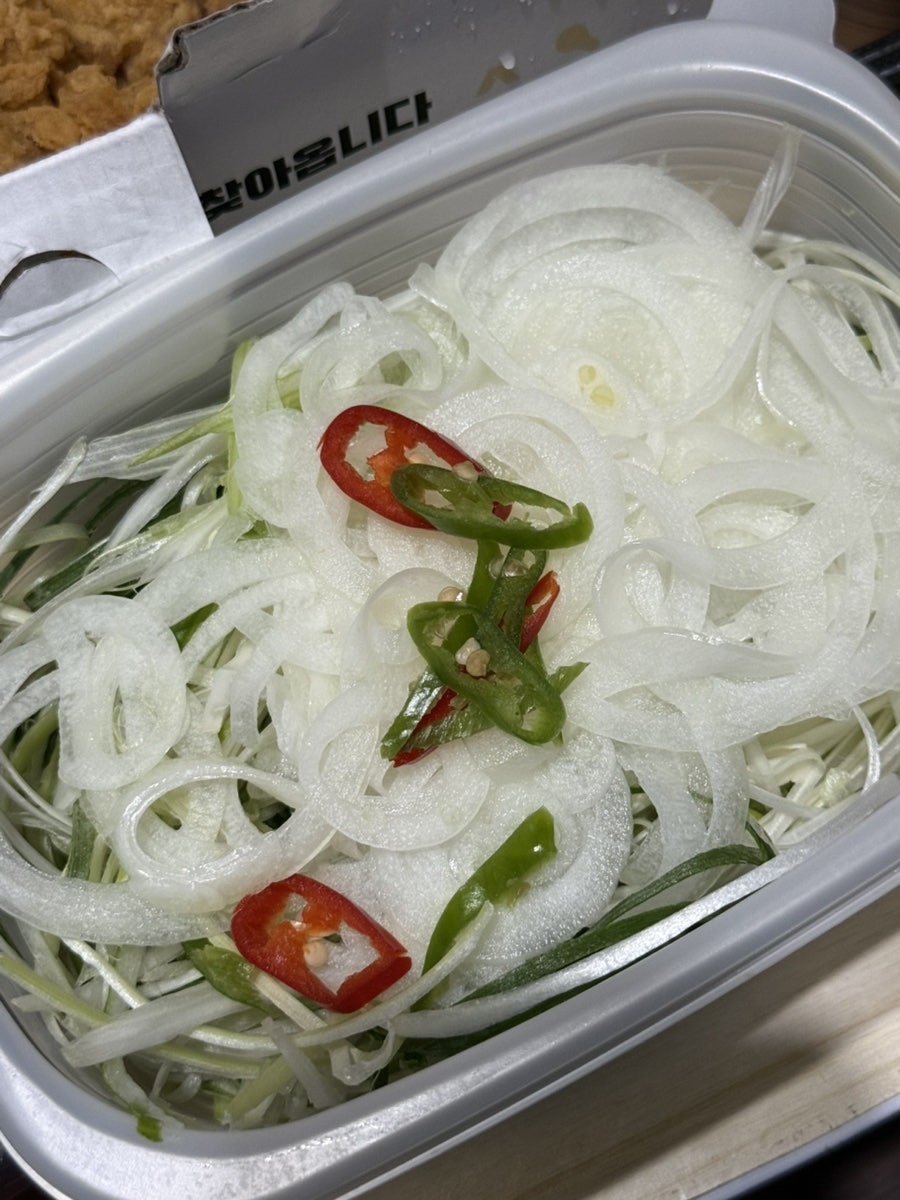 치킨플러스 성산점 사진 6