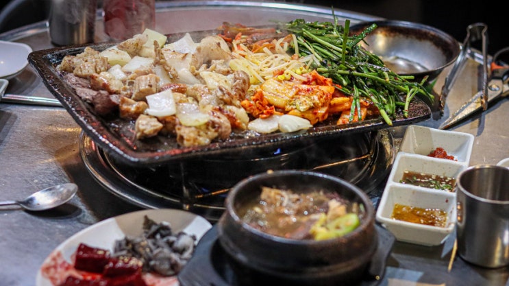  마곡나루 곱창 어디가 좋아? 총각네황소곱창 직접 손질하는 곱창맛집