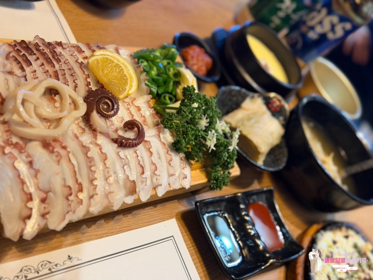  방이동 맛집 회식하기 좋은 '문어천하' 방이먹자골목에서 제대로 즐기는 활문어 한 상