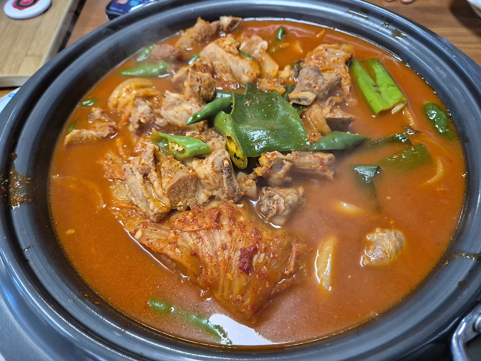 돼지고기집 사진