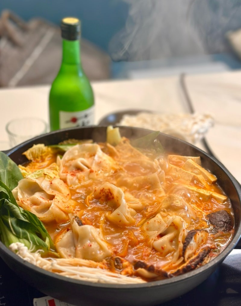 얼큰만두전골 김치만두전골 김치어묵전골 레시피 뜨끈한 소주안주