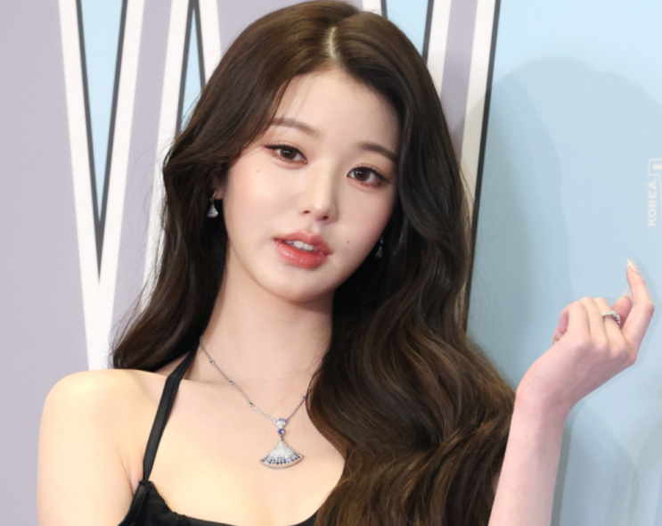  아이브 장원영 “홍콩은 좋아하는 나라” 발언 → 중국 누리꾼 반발 확산, 논란 커진 이유는