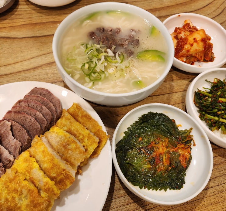  한성백제역 올림픽 공원 맛집 담백한 한식 먹기 좋은 '안동국시소담'