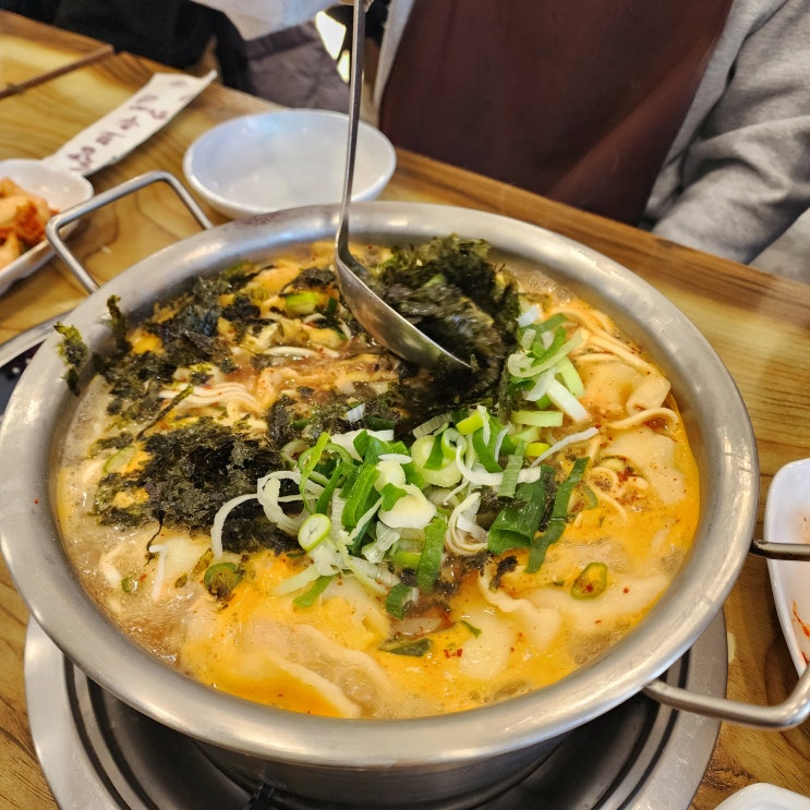  하남맛집 창모루 해물칼제비, 새해 맞이 점심 회식 후기! (주차 꿀팁, 주문 조합)