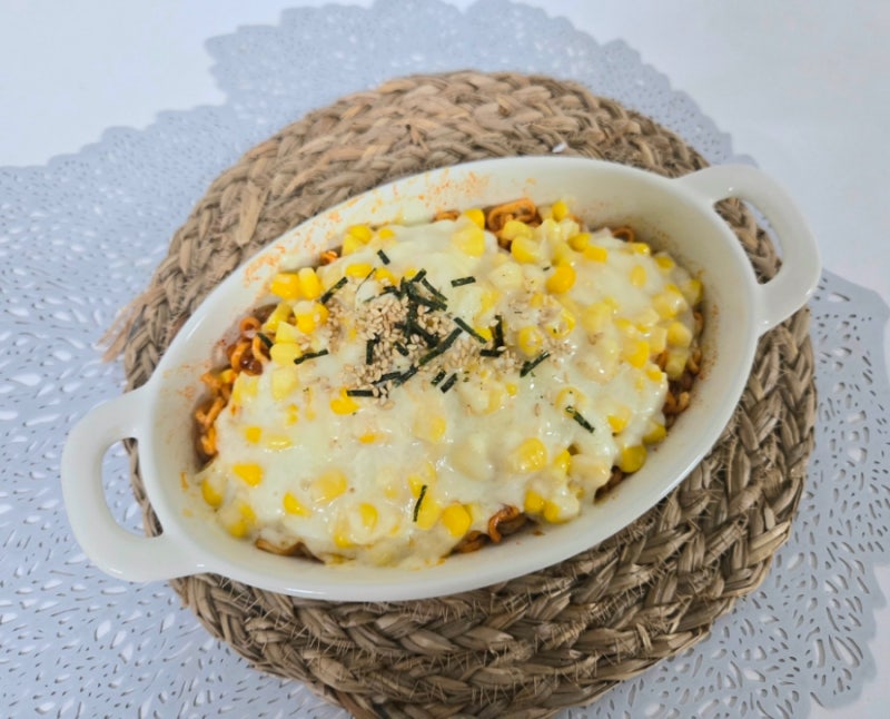 콘치즈 불닭 볶음면 레시피 편의점 꿀조합 라면 맛있게 끓이는법
