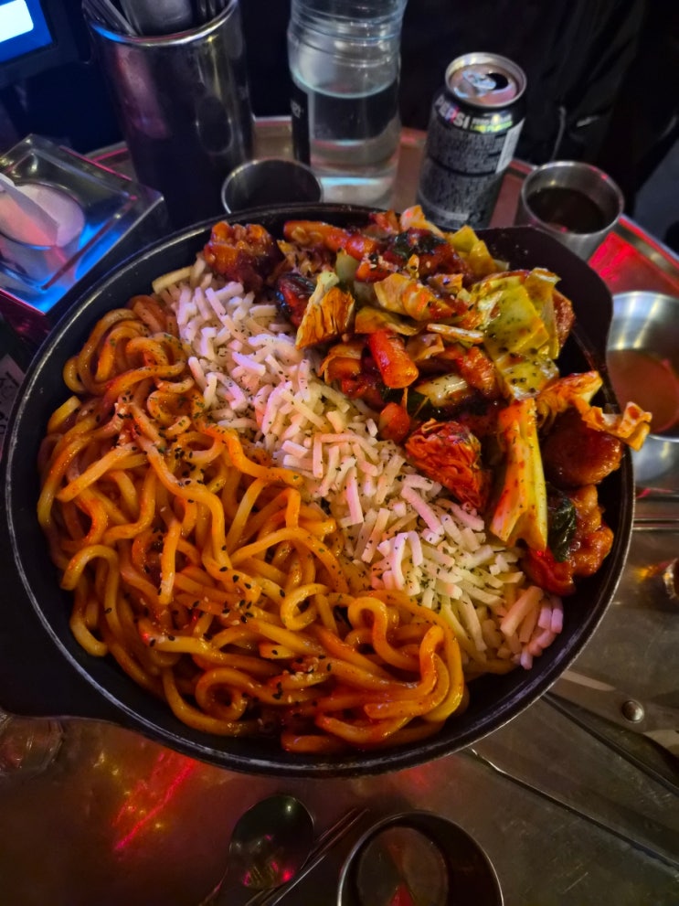  [홍대 술집] 대형 스크린과 안주 맛집! 홍대 핫플 서교포차 솔직 후기