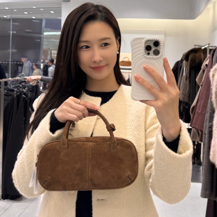 겨울 코디 치트키, 자라 스웨이드 가방 레더 미니 볼링백