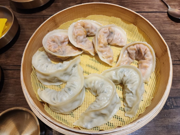  청주 상당구 육거리 소문난 만두 줄 서서 먹는 이유