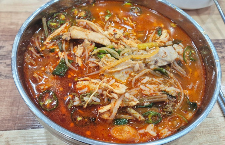  [천안맛집] 신방동 통정지구 해장국 유장춘닭개장 신방점, 건더기 미친 듯 올라오는 스타일