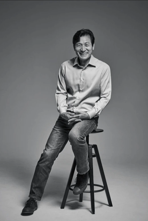 [연예인] 한국영화의 별이지다: 국민배우 안성기 작품과 혈액암 사망