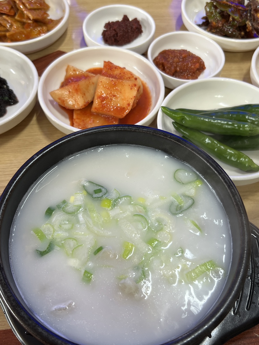 왕꼬리곰탕 사진 3