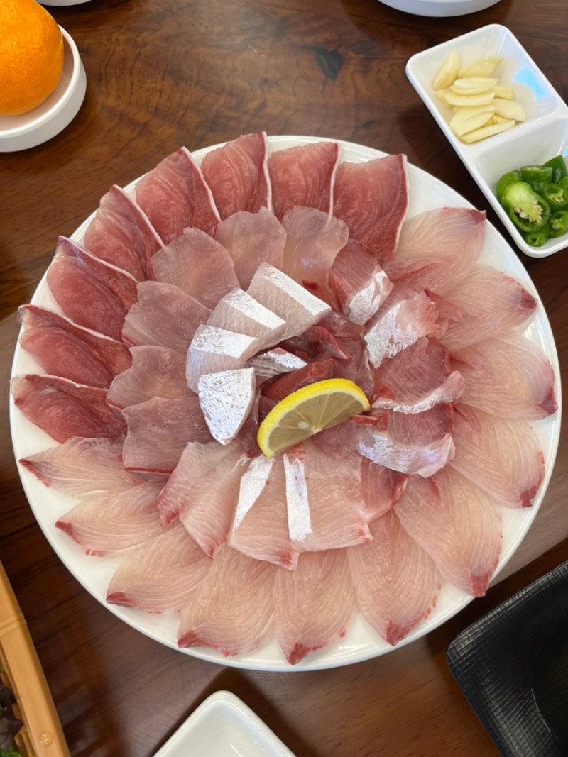 [포항/구룡포] 양준혁 선수의 방어집! 동끝횟집 주말 오픈런 후기 (주차정보 / 양준혁선수도 ....