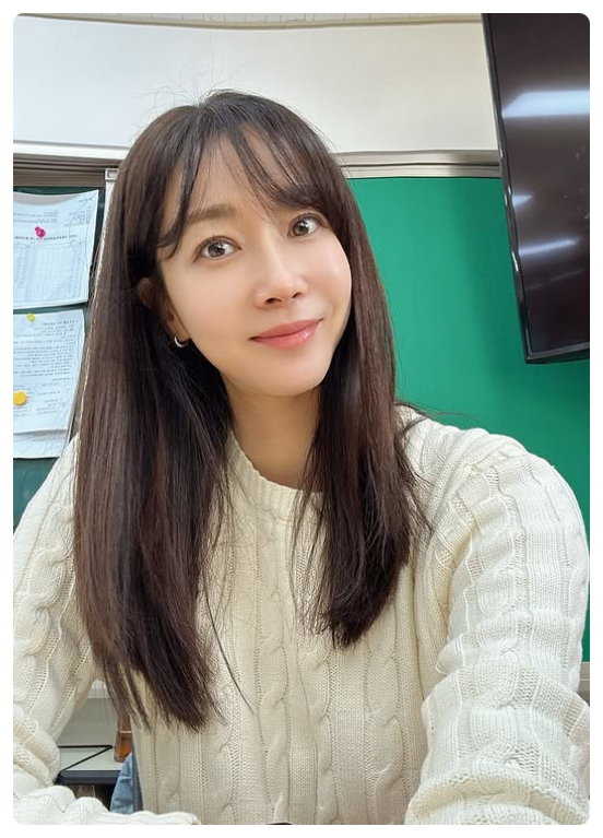  오유나 이동욱 개명 본명 나무위키 배우 교사 선생님 결혼 나이 프로필 근황 벡터맨 메두사 전여친 여친 애인 공개연애 정보 총정리