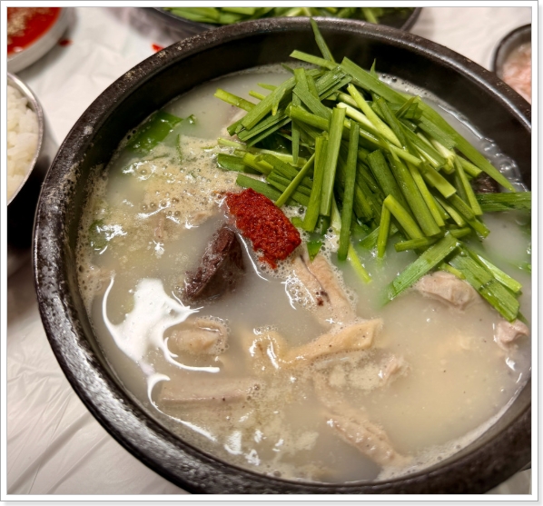  오늘N 위대한일터 52년 전통 순대국 부안 순댓국집 암뽕국밥 주문 위치