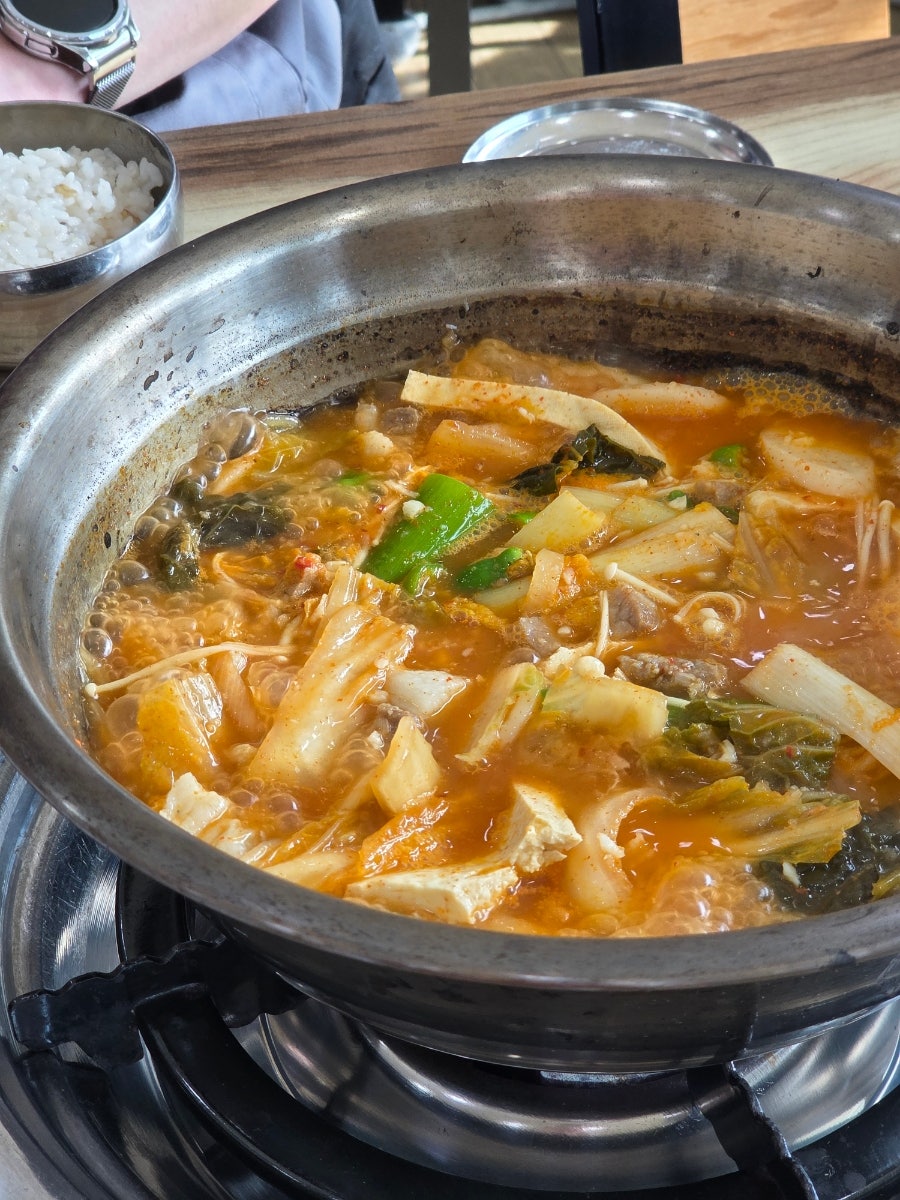 얼큰양푼이동태찌개 사진 6