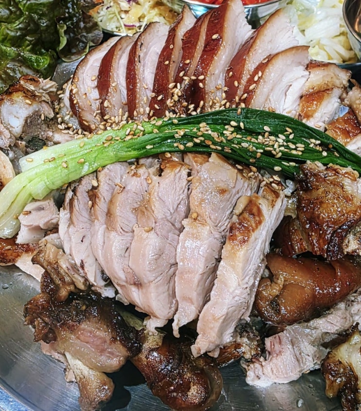  [창원]상다리 부러지는 남도식 족발한상 맛집 '완미족발 창원상남점'