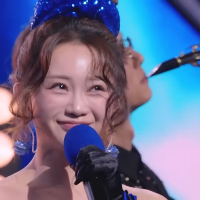 잘 불렀는데… 이상하게 말이 많아진 무대 “홍지윤 - 뜬소문“