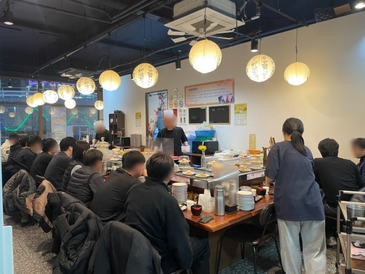  천안 두정동 초밥집 벚꽃회전초밥 방문 후기 두정역 맛집